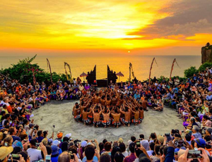 Uluwatu Kecak and Fire Dance Show Ticket