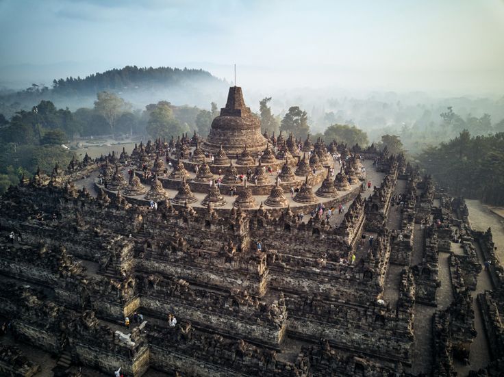 Borobudur Tour 5 Hours With Climb-up